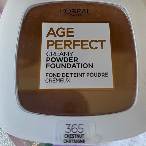 L’ORÉAL New Age Perfect Cream Powder Foundation Single Packages-Dark Complexion - Picture 5 of 8